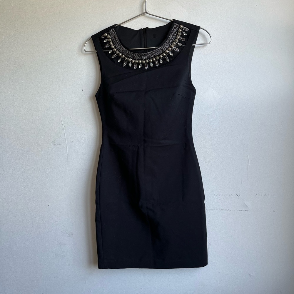 LBS Little Black Dress with necklace lace detail, XS Sleeveless, Tight fit